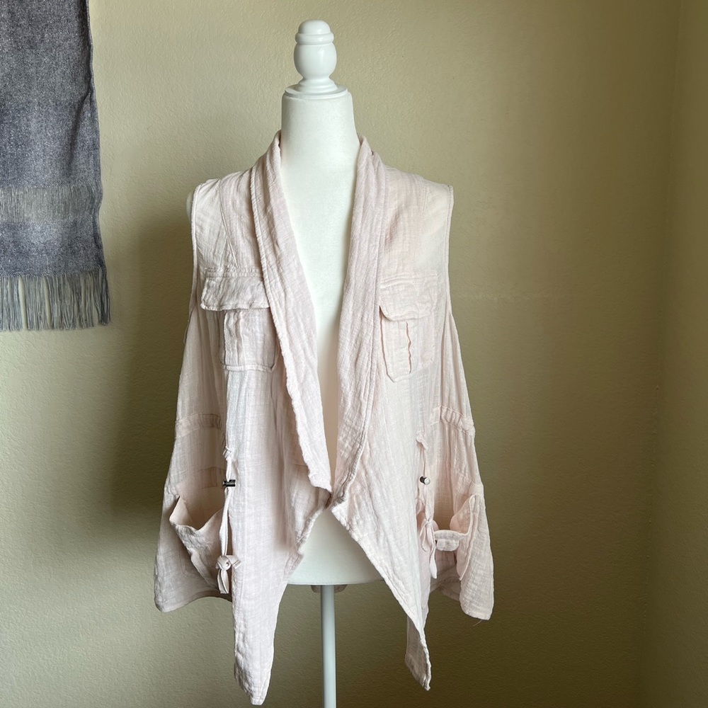 Torrid linen vest